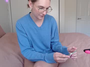 Nude girl maree_eee image #1037557