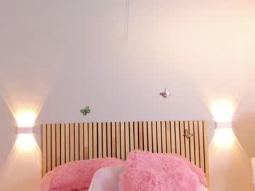 Nude girl little_effy18 image #4435063