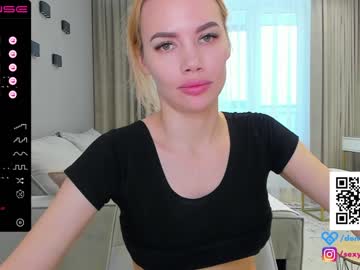 Nude girl dontbeshybaby image #3736239