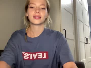 Nude girl angel_from_sky image #2535393