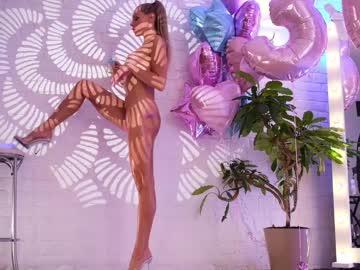 Nude girl eva_fashionista image #5216329