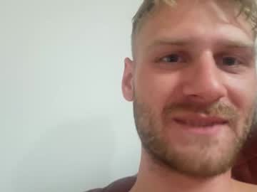 Nude man nippllecken image #4747002