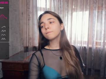 Nude girl shy_media image #4545018