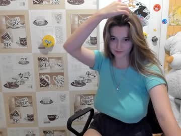 Nude girl emmika_ image #2315251