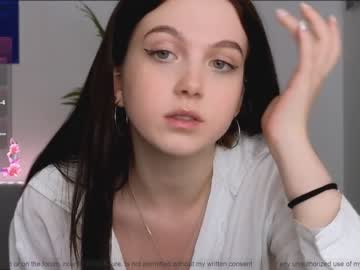 Nude girl small_blondee image #6862306