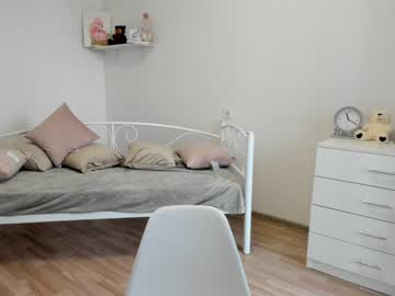 Nude girl jul_jul_jul image #4980075