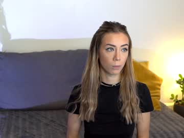 Nude girl emese_ image #1987319