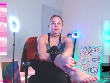 Nude girl petitebrat image #4358843