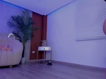 Nude girl gigi_ulala image #5241443