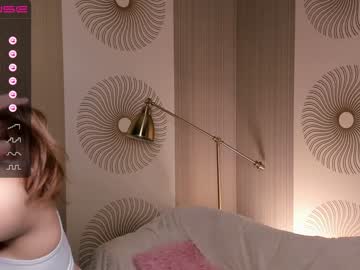 Nude girl happiness_call image #4690250