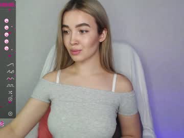 Nude girl yourvirusqueen_ image #2265558