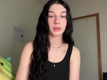 Nude girl kalirhea18 image #6701360