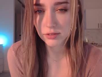 Nude girl uwuxo image #732832