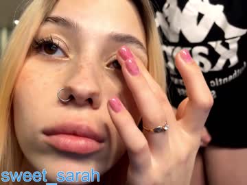 Nude girl sarah_kurt image #4198103