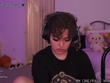 Nude girl evelynpiers image #2911062