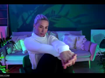 Nude girl provocatrixx image #3255112