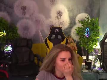 Nude couple kira0541 image #2807613