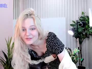 Nude girl alien_kitty_ellie image #2371623