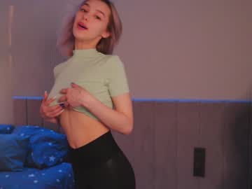 Nude girl angella_kleee image #3649207