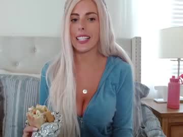 Nude girl catberg image #1998443