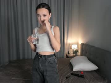 Nude girl more_wine_here_sweetie image #5722337