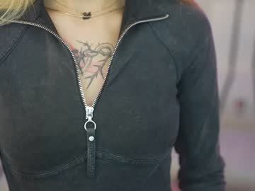 Nude couple kira0541 image #5450393