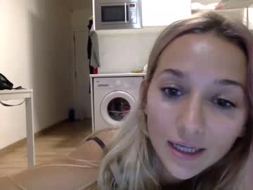 blondiewithbody nude cam