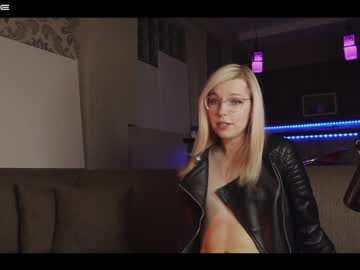 Nude tranny yourprettykate_ image #3081059