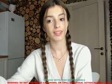 Nude girl coy_amina image #710946