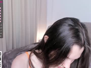 Nude girl peek_in_my_window image #6221476