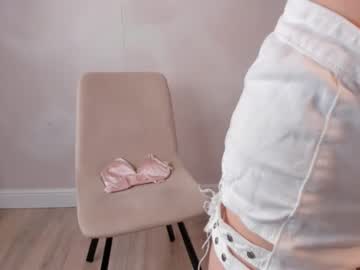 Nude girl emilyrosst image #5447445