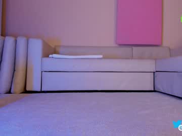 Nude girl hollyextra image #4412692