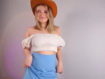 Nude girl aryanalarsen image #5031748