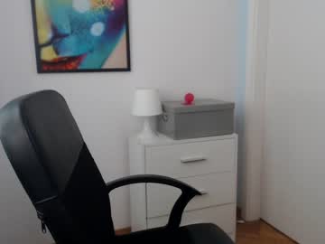 Nude girl leila_il image #2484096