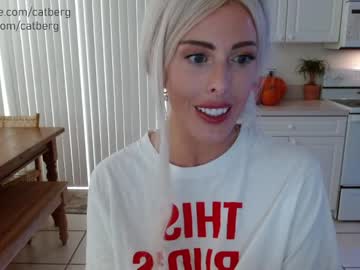 Nude girl catberg image #2886032