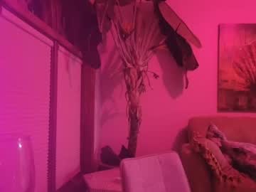 snowbunnyass nude cam