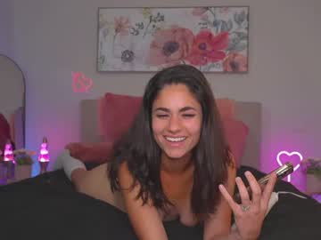 Nude couple ari_lovexo image #5222468