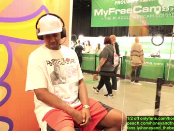 Nude couple honeyand_thebear image #296251