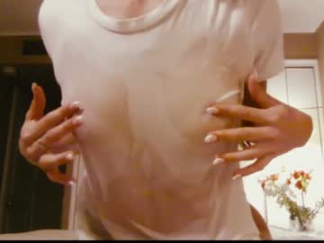 Nude girl ksensational image #2939724