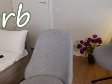 Nude girl laura_sanguinar image #3861715