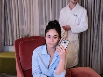 Nude couple ari_lovexo image #5825708