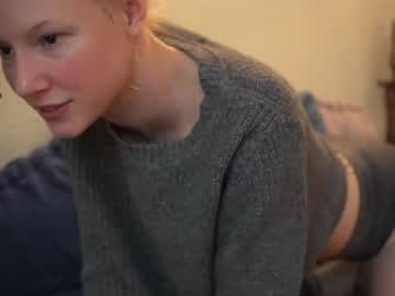 Nude girl sistinehashands image #3567046