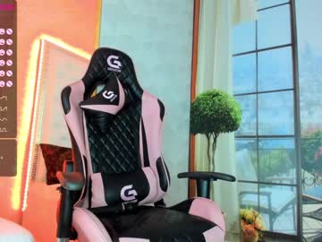 Nude girl alexislove007 image #3587943