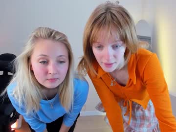 Nude couple lila_bun image #5457378