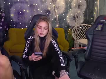 Nude couple kira0541 image #3353690