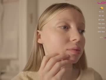 Nude girl pureangeldolores image #6015856