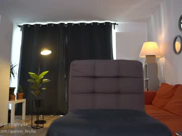 Nude girl queen_leylla image #371472