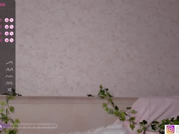 Nude girl bzzzme image #5710699