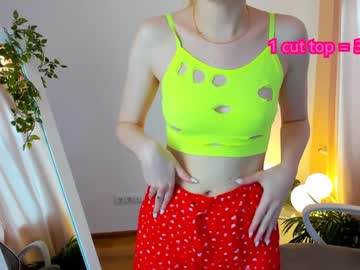 Nude girl a_m_e_l_i_a image #4690749