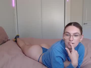 Nude girl maree_eee image #1037257